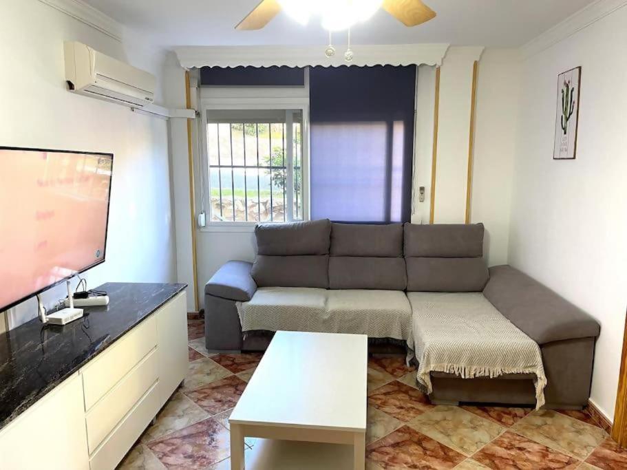 Appartamento Gransol Con Piscina 600M Playa Rincón de la Victoria Esterno foto