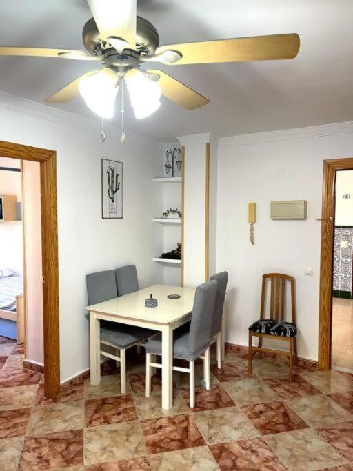 Appartamento Gransol Con Piscina 600M Playa Rincón de la Victoria Esterno foto