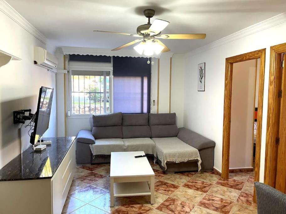 Appartamento Gransol Con Piscina 600M Playa Rincón de la Victoria Esterno foto